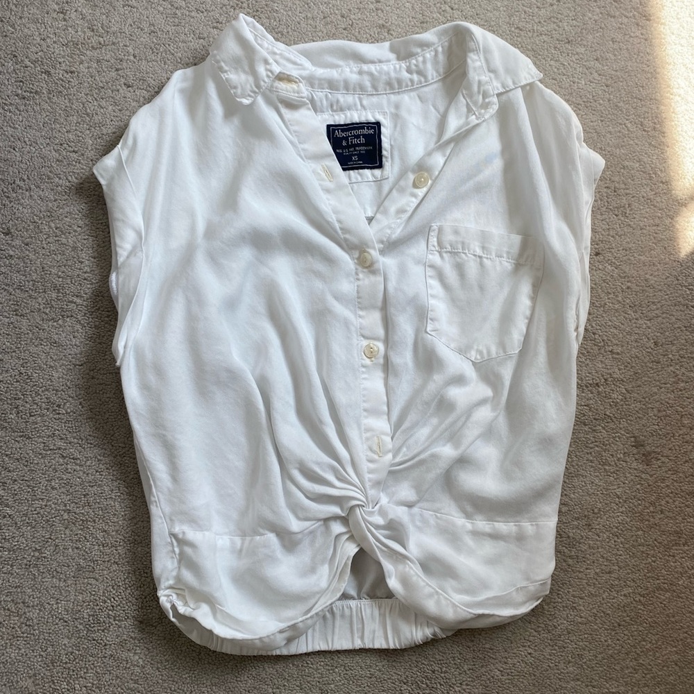 Abercrombie and Fitch Cropped Button Down